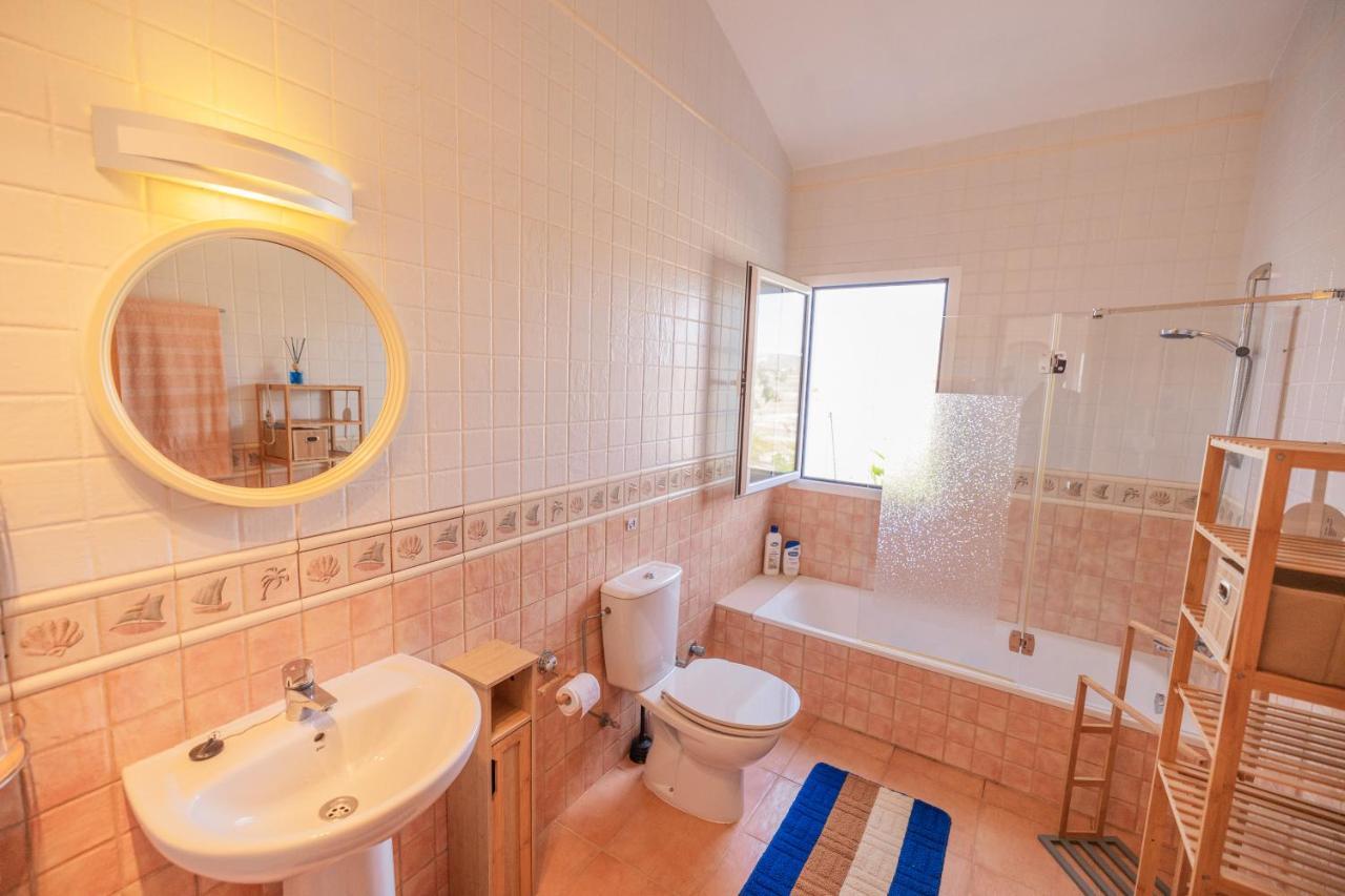 Casa Amaya - Spacious House With Pool, Large Garden, Bbq, 2 Terraces, And Ideal Location El Charco  Dış mekan fotoğraf